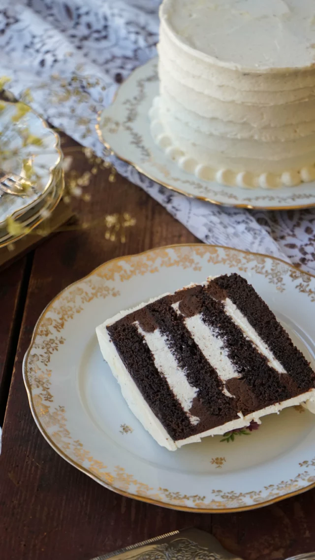 🎉 Seasonal menus = Unforgettable guest experiences! 🎂✨

Beyond birthdays and weddings, guests celebrate special moments all year long—Valentine’s Day, Chinese New Year, Diwali, Christmas, Thanksgiving… and more.

💡 What’s on your menu for these key dates?

Offering seasonal desserts isn’t just about adding a festive touch—it’s about creating emotional connections and making guests feel at home, no matter where they are.

✅ A unique experience = A lasting memory

✅ A well-crafted menu = A reason for guests to return

✅ Seasonal offerings = A signature touch that sets you apart

✨ Next time you wonder if you should create something special for these moments… the answer is YES!

💬 What’s one seasonal dessert your guests always love? Let’s inspire each other in the comments! 🍰👇

#SeasonalMenu #GuestExperience #LuxuryDining #PastryInnovation #MemorableMoments